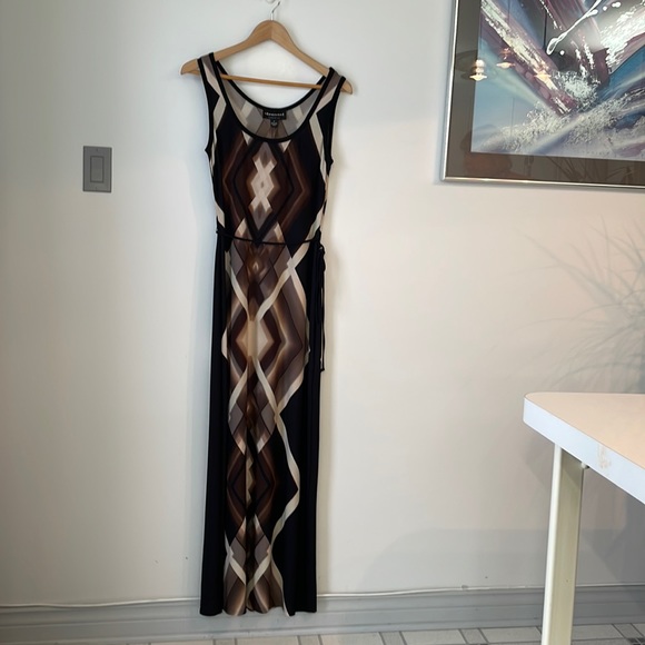Connected Apparel Ladies Maxi Dress, size 6 - Picture 1 of 9